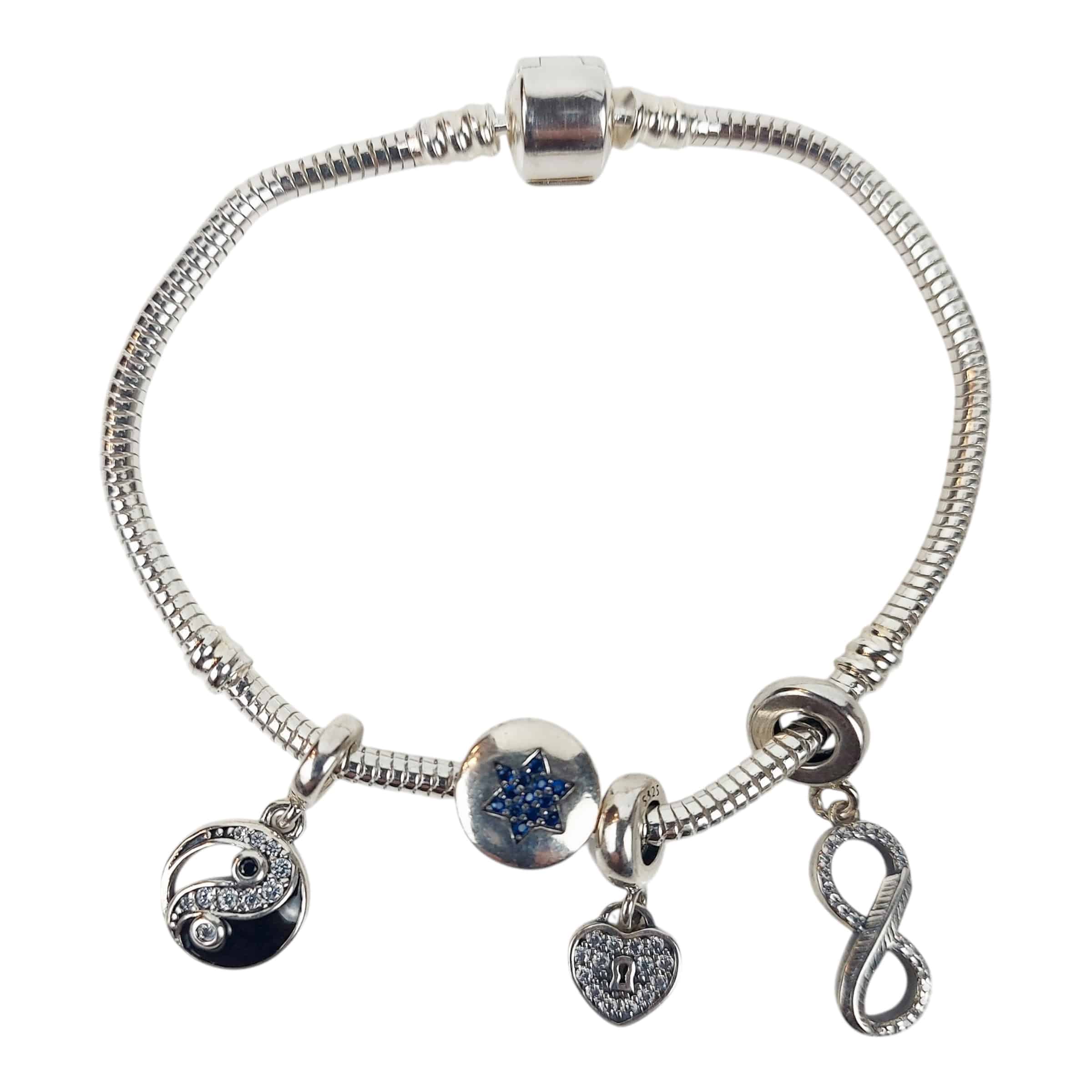 Photoroom_018_20241111_233247 Infinite Charm U-E-067 Ezüst Karkötő - Image 1